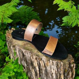 Avant cuir martelé